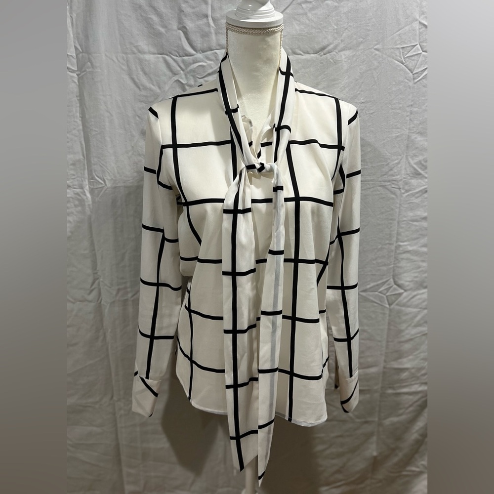 Roberto Verino Women's White and Black Grid Pattern Top